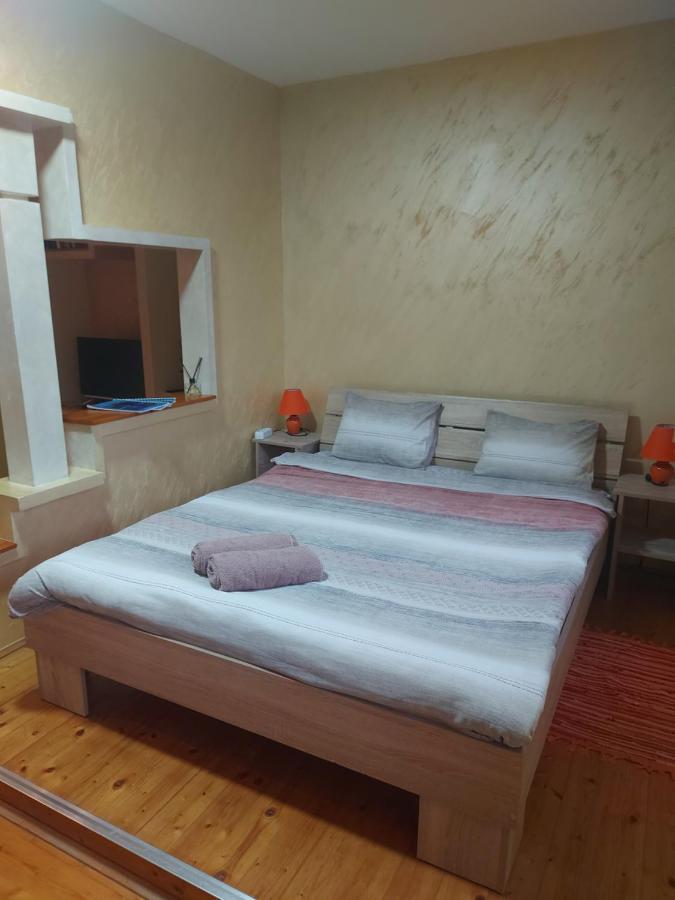 Apartment Sladana I Luna Суботица Экстерьер фото